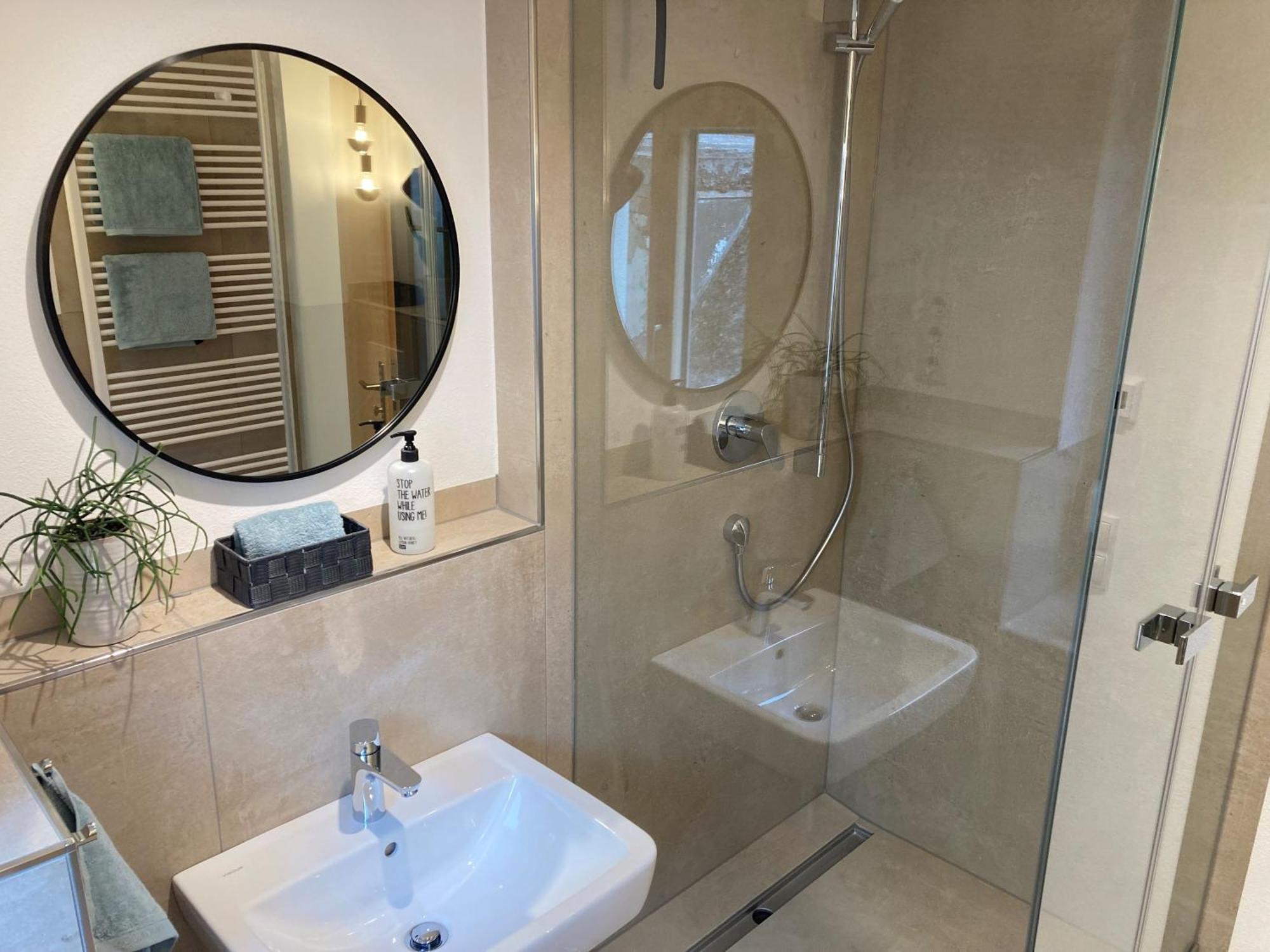 Hotel Schlafplaetzle Karlstadt Esterno foto